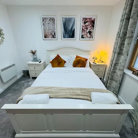 Apartment Boujee Arty In Centre *