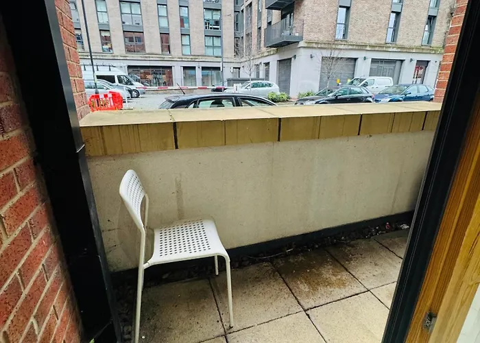 Διαμέρισμα Boujee Arty In Centre Μπρίστολ